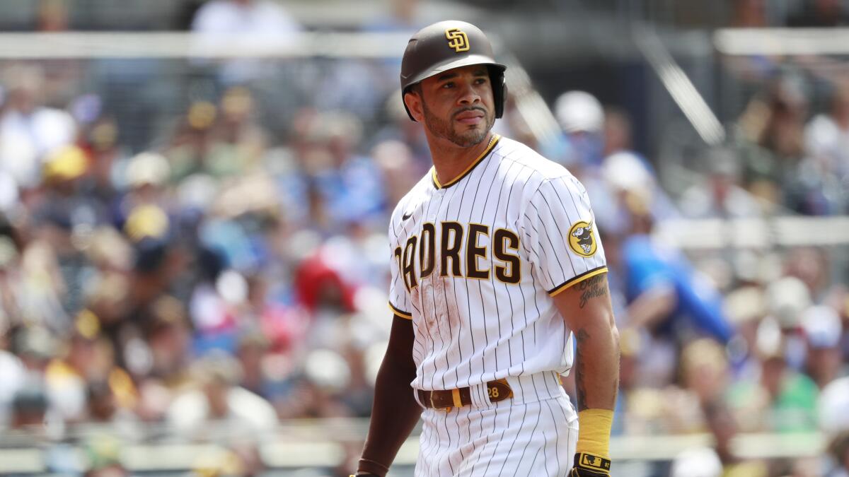 Padres' Tommy Pham to MLB: Address 'vulgar' fan taunts