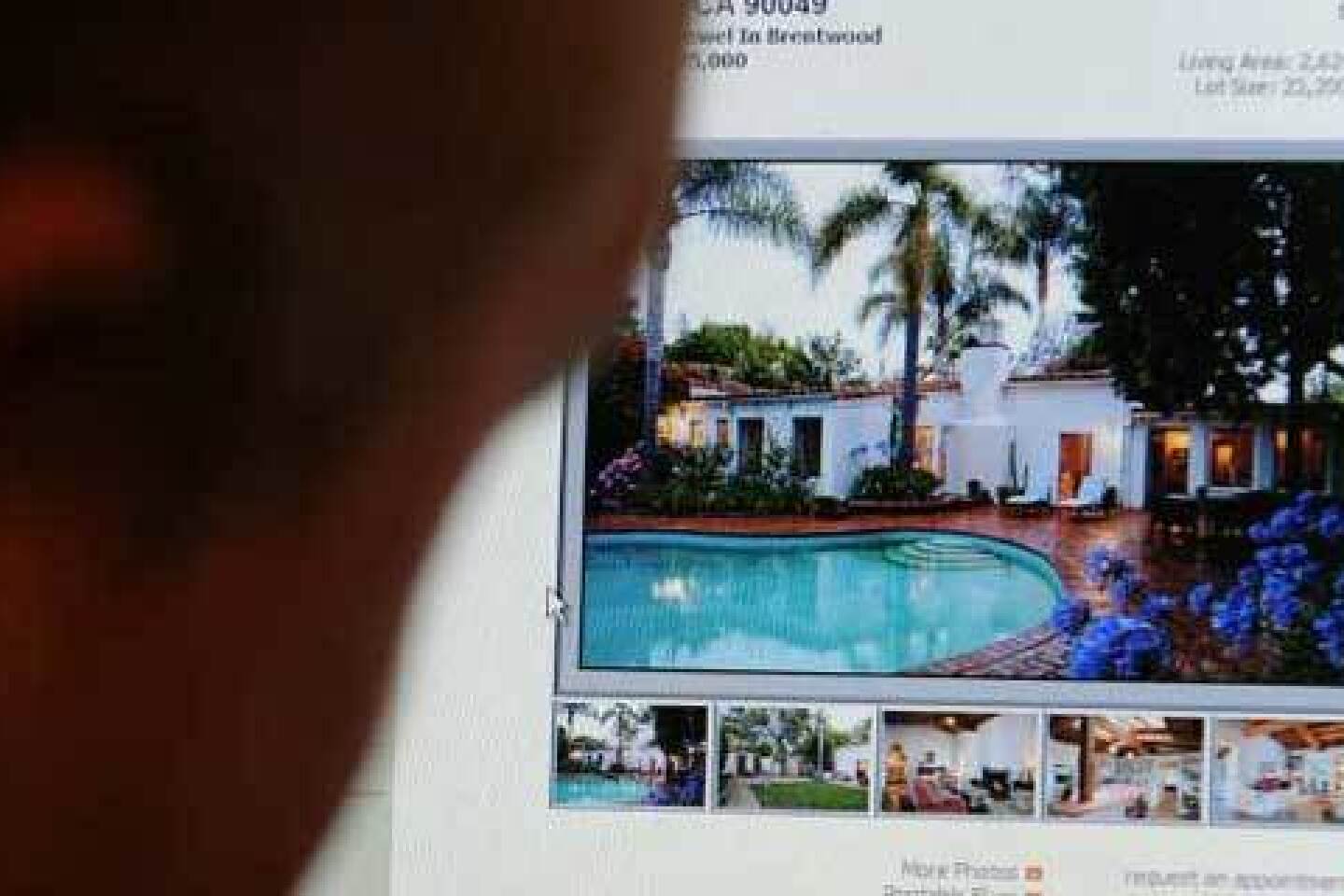 'Marilyn Monroe' home sells