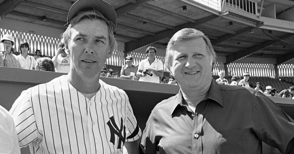 Yankee great, radio celebrity dies