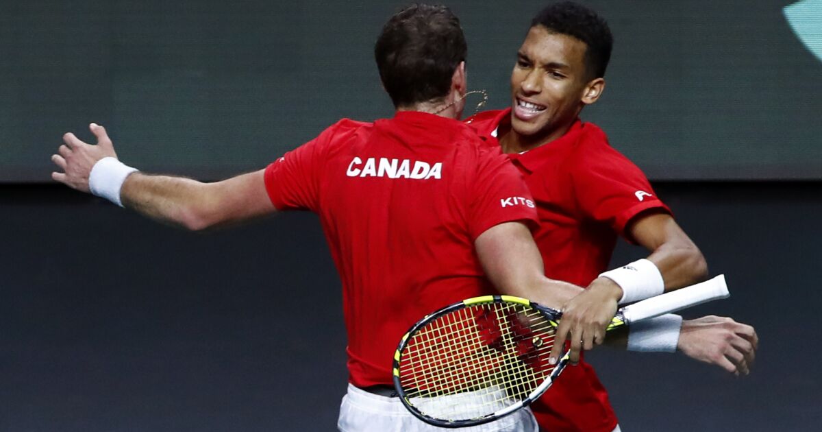 Auger-Aliassime leads Canada to Davis Cup final