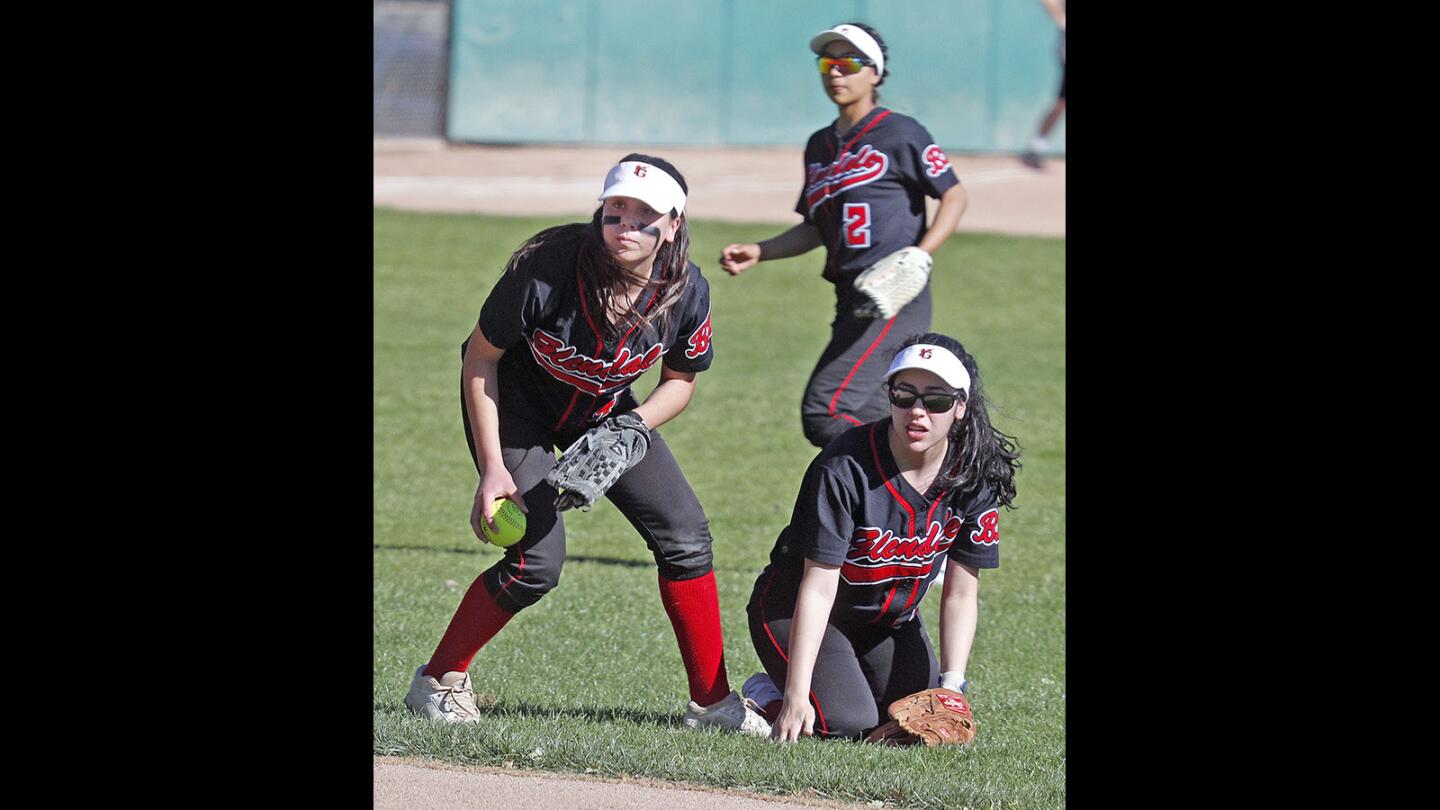 Photo Gallery: Burroughs vs. Glendale in Pacific League softball