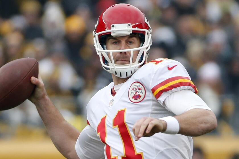 Kansas City Chiefs quarterback Alex Smith passes during a loss to the Pittsburgh Steelers on Sunday.