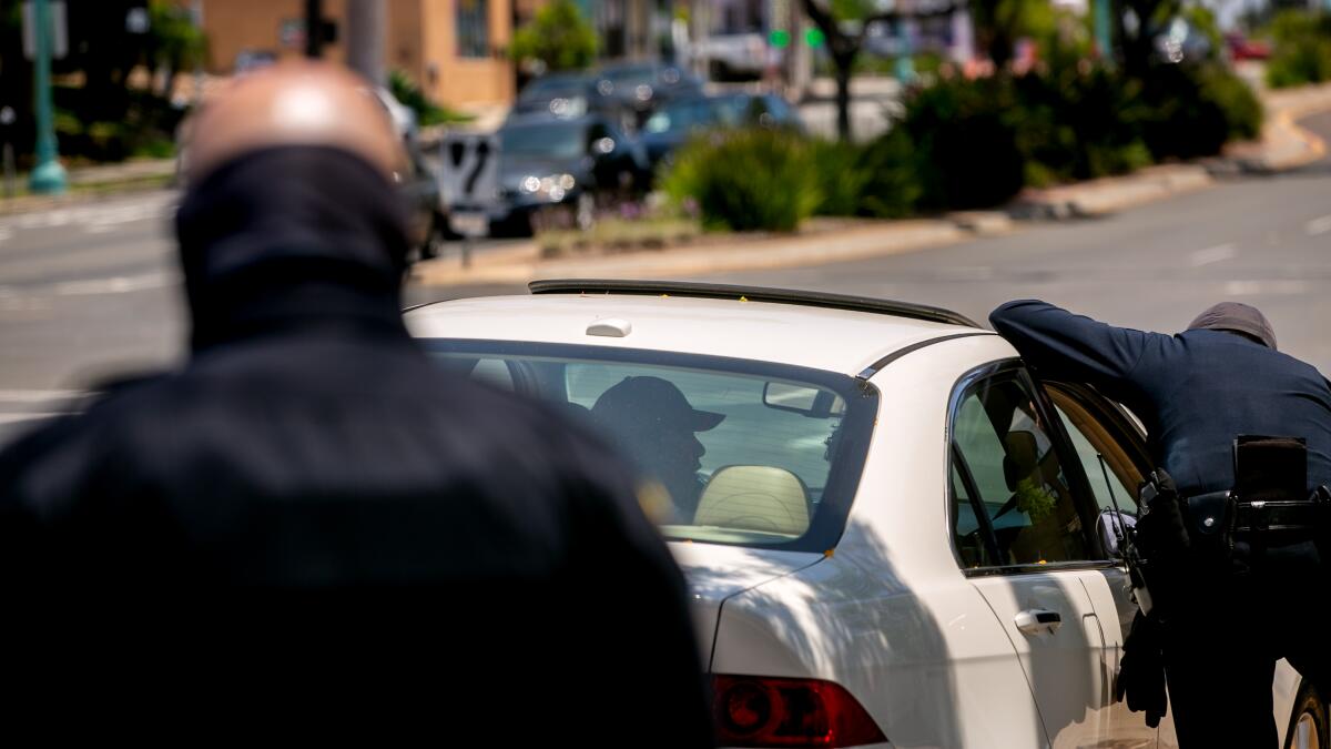 Body cams reveal U.S. police use less respectful language with black  drivers, Science