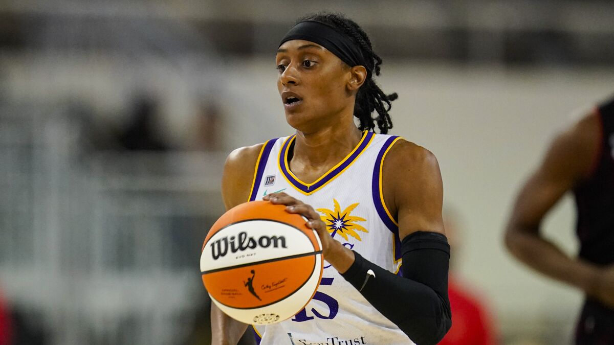 Sparks guard Brittney Sykes plays against the Indiana Fever.
