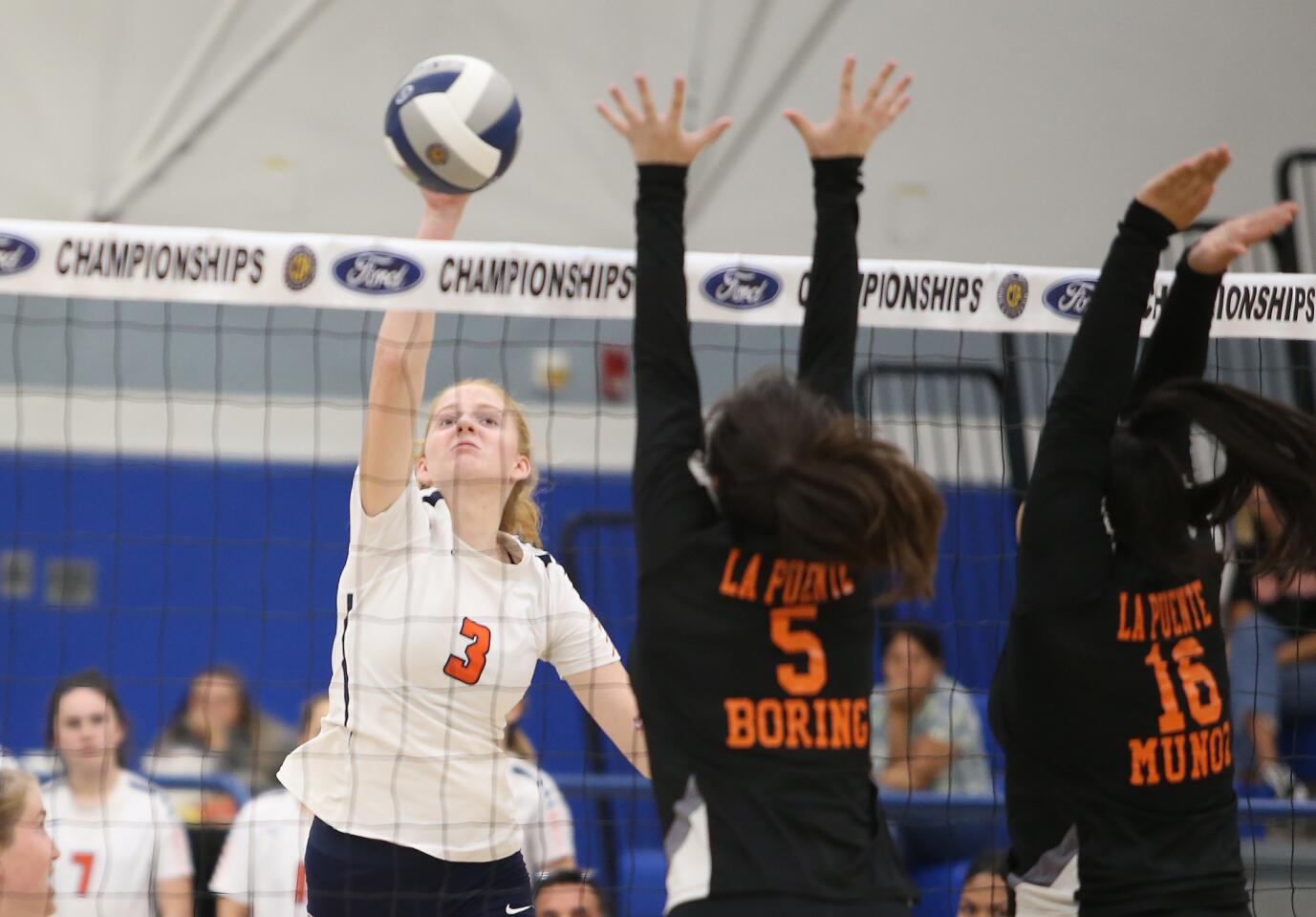 Photo Gallery: Pacifica Christian Orange County vs. La Puente in girls’ volleyball