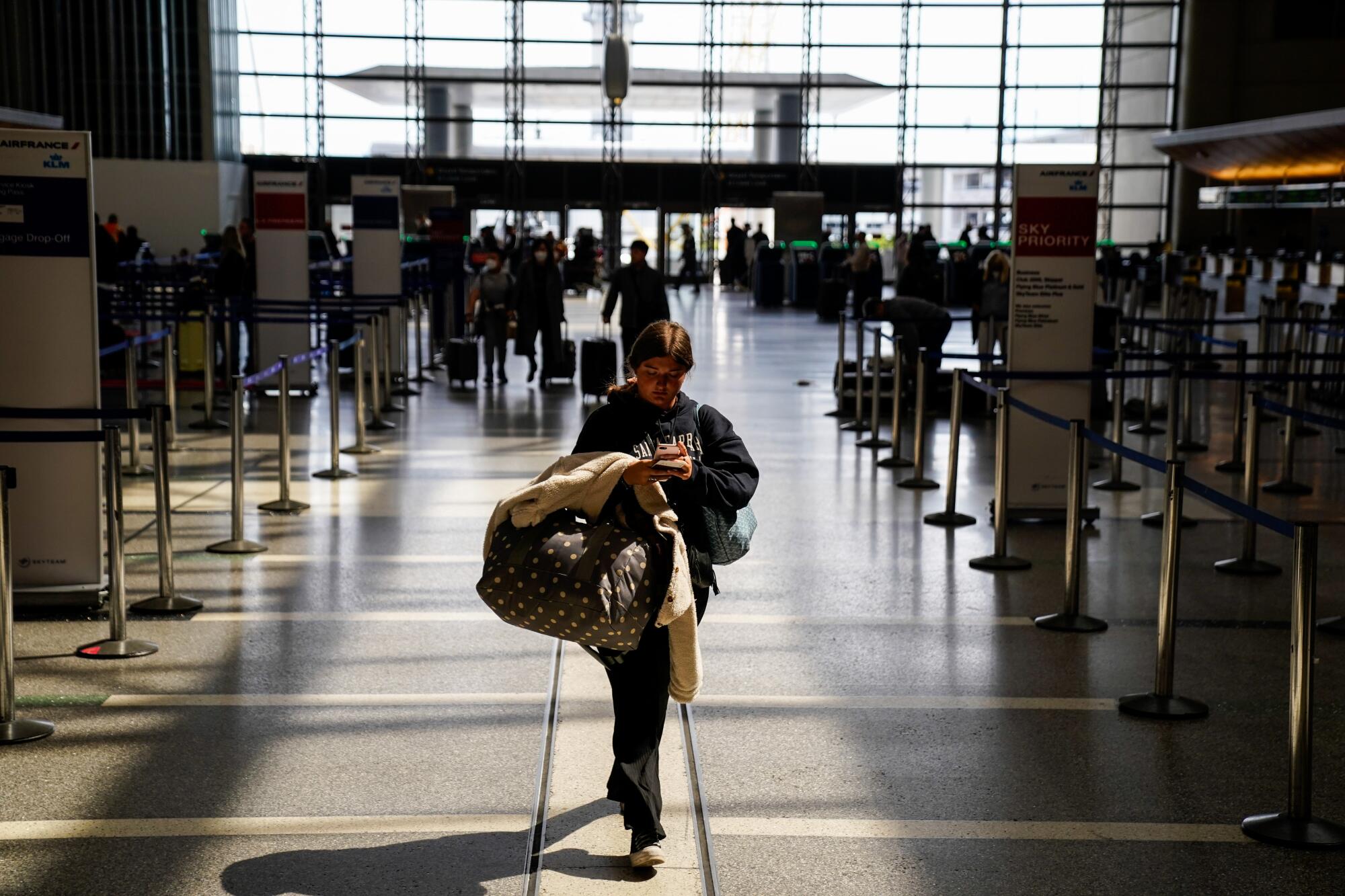 A traveler doesn't have to fight the crowds at the Tom Bradley International Terminal at Los Angeles International Airport.