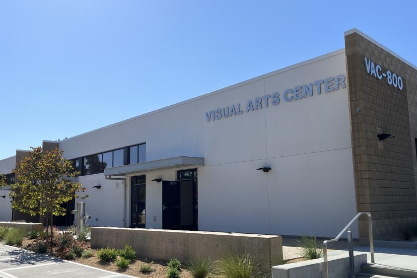 The new visual arts center at Torrey Pines.