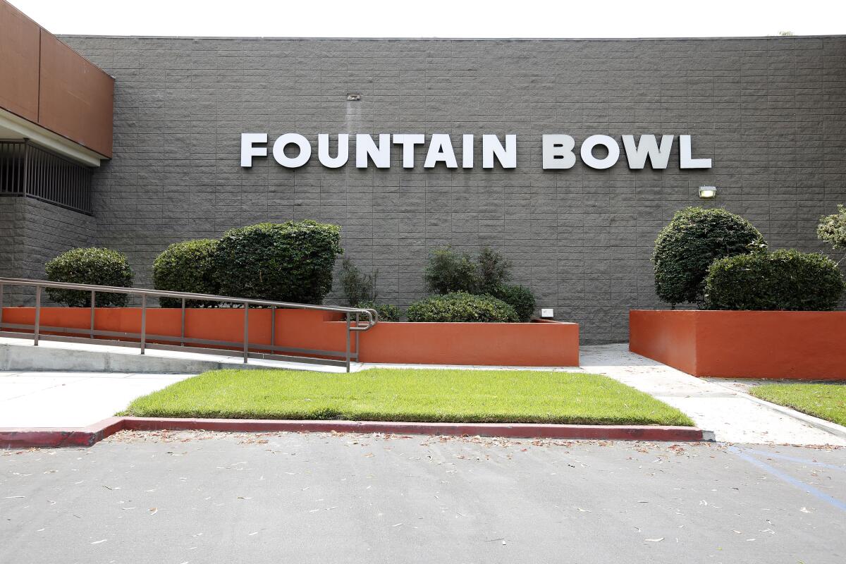 Fountain Bowl is a 60-lane bowling alley in Fountain Valley.