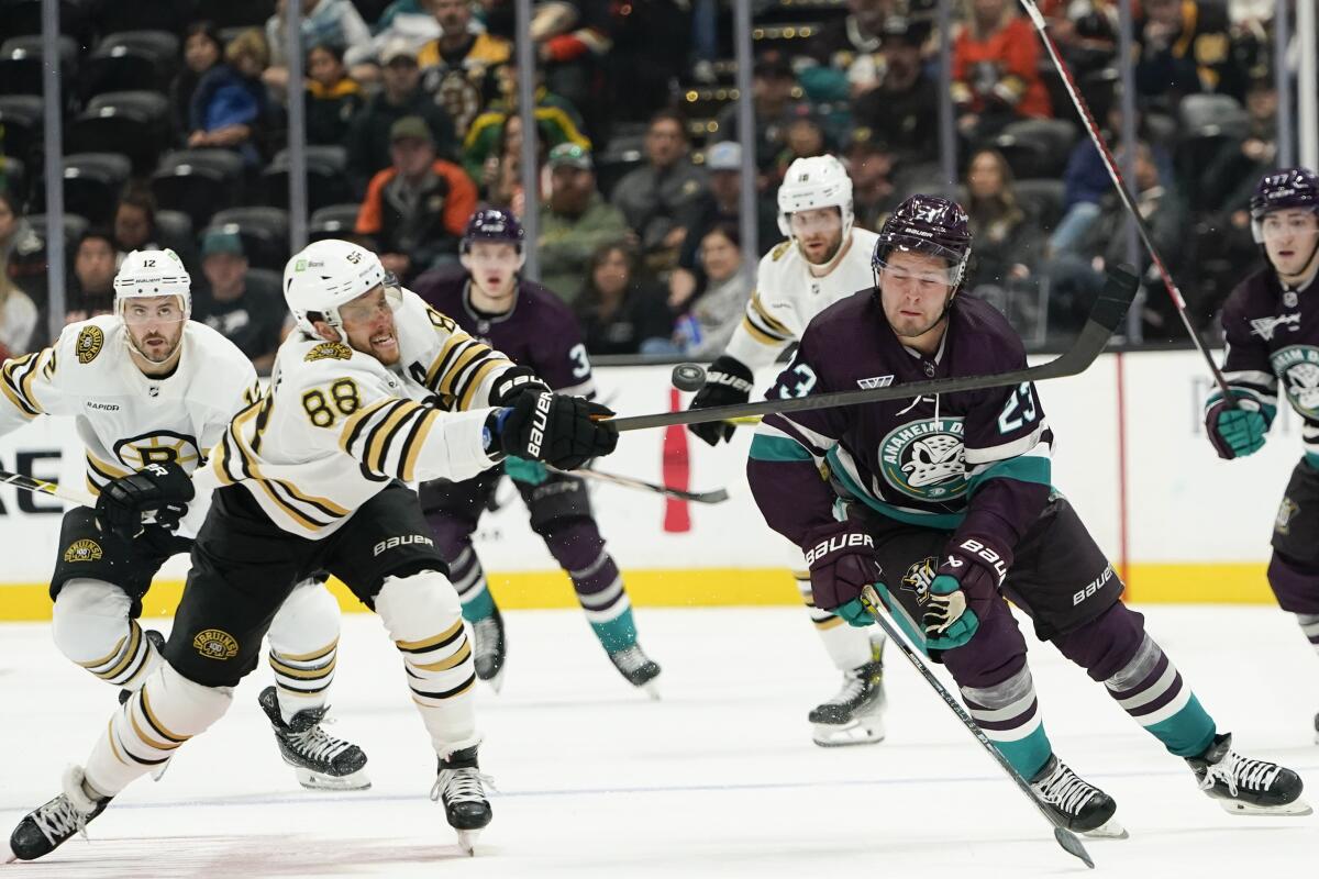 Mason McTavish with a Spectacular Goal from Boston Bruins vs. Anaheim Ducks Mason McTavish with a Spectacular Goal from Boston Bruins vs. Anaheim Ducks