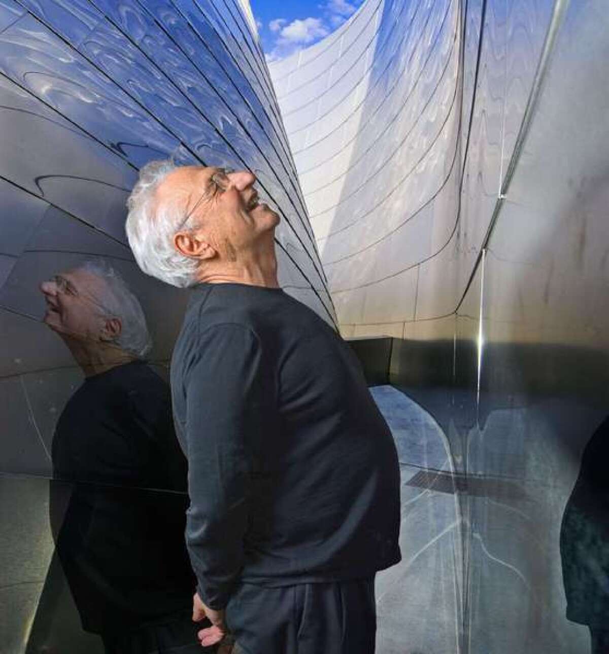 Architect Frank Gehry seen outside L.A.'s Walt Disney Concert Hall in 2007.