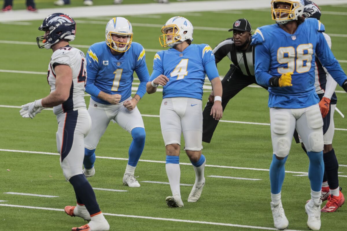 Chargers kicker Mike Badgley connects on a 37-yard field goal.