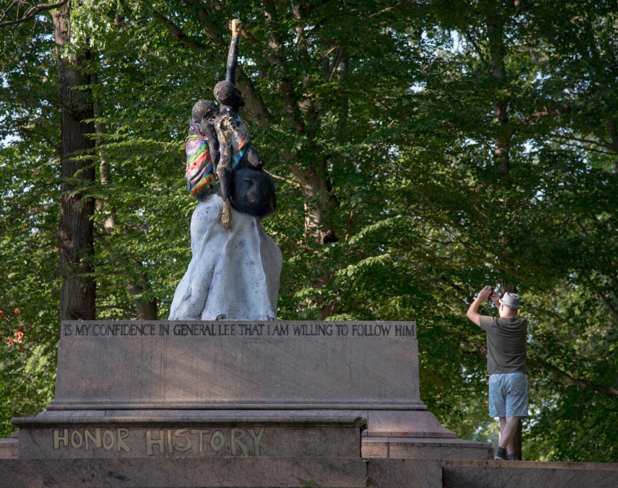Madre Luz stands in place of Lee & Jackson monument