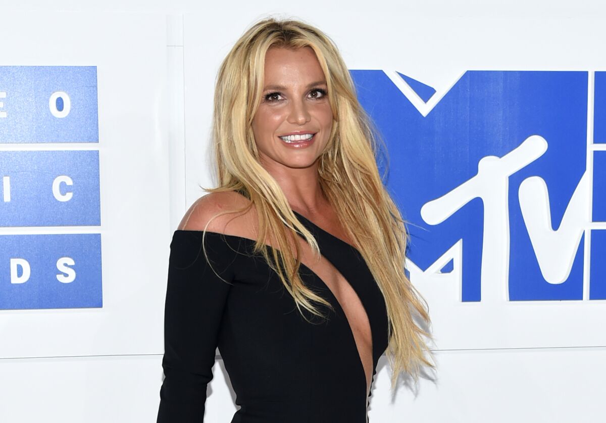 Britney Spears arrives at the MTV Video Music Awards in New York in 2016.