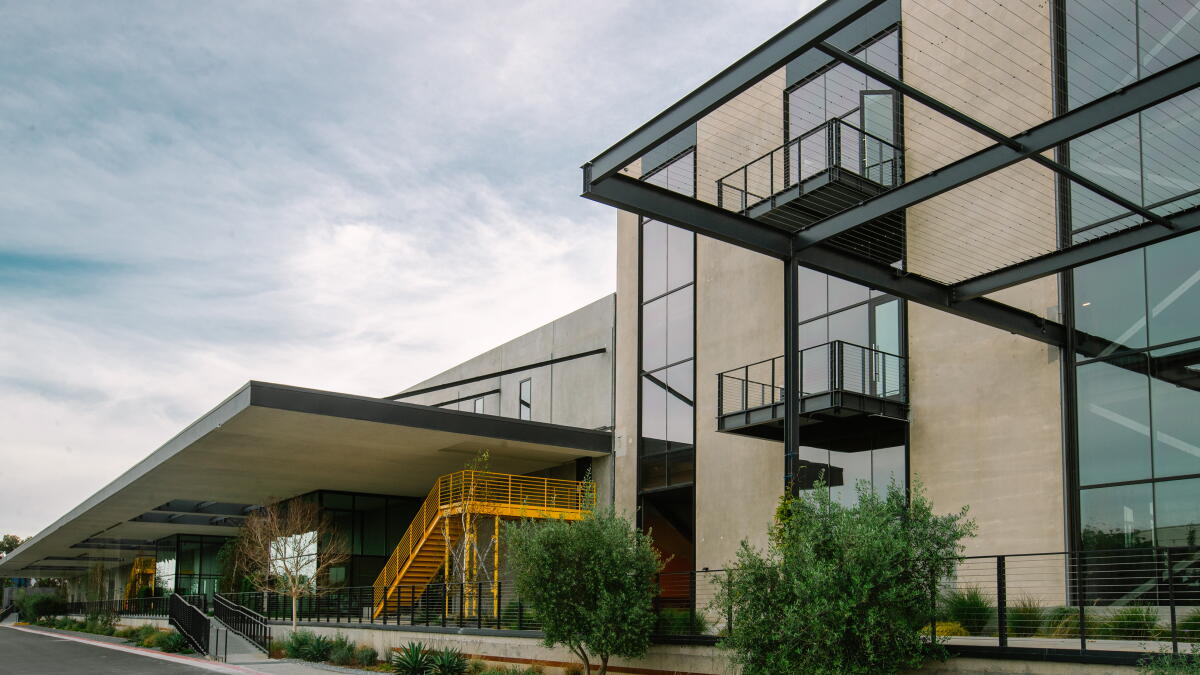 In a bid for more revenue, Costa Mesa to float business license fee hike in November