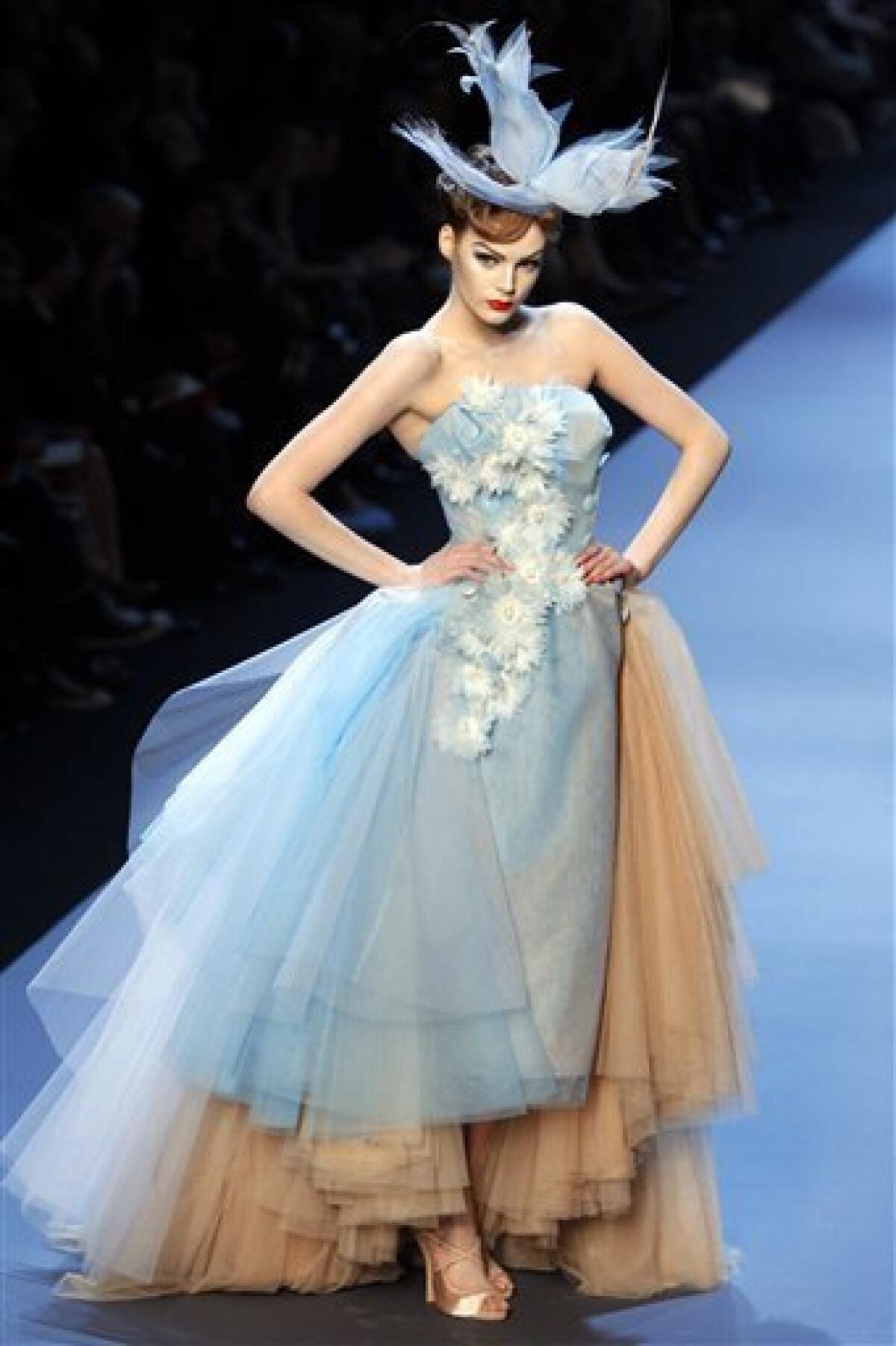 Christian Dior Spring/Summer 2011 Couture