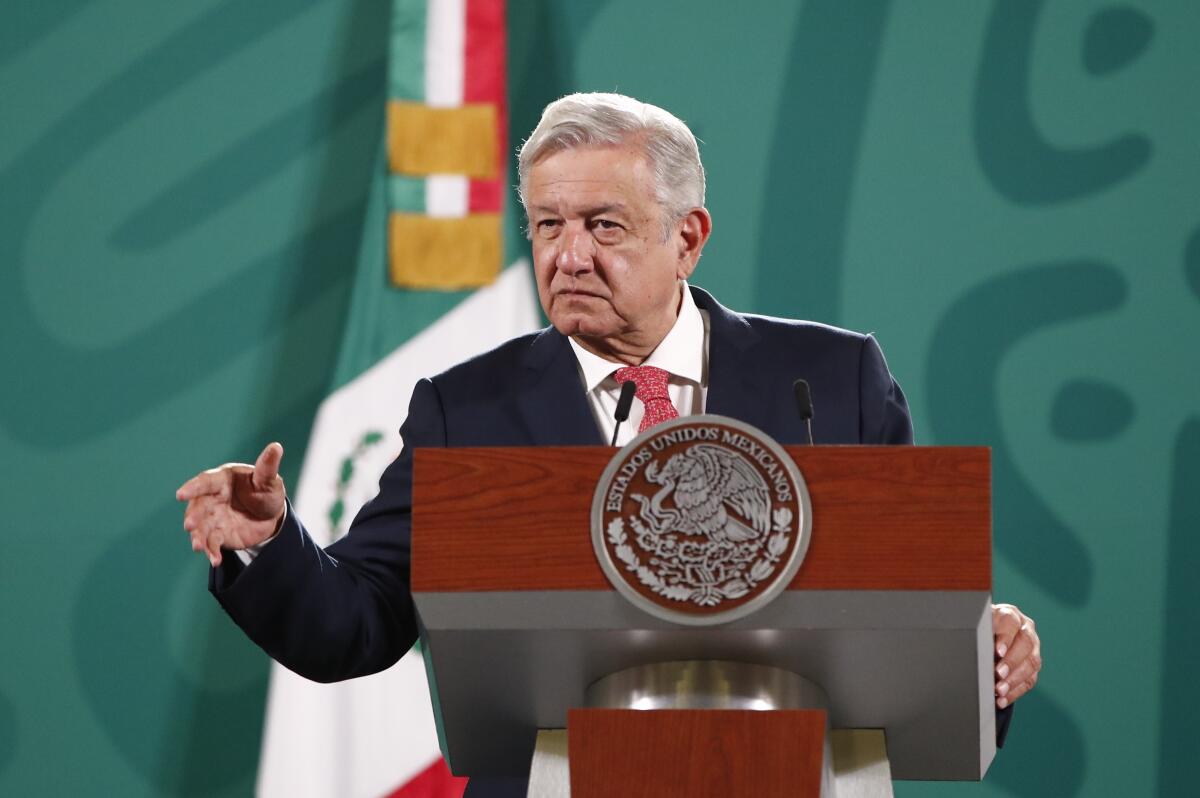 El presidente de México cuestiona el Día de la Raza: "Las razas no existen"