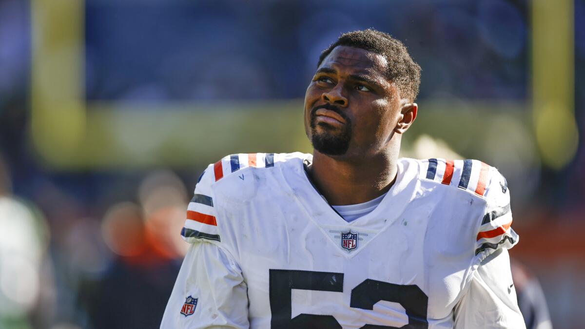 Chargers land Khalil Mack in trade with Bears