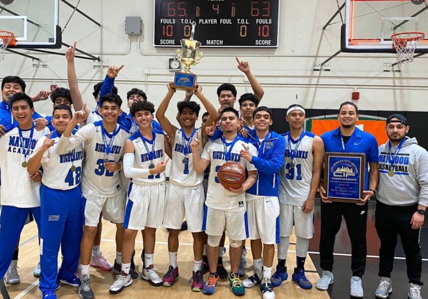 City Division Iv Final Features Half Court Shot 39 Point Performance Los Angeles Times