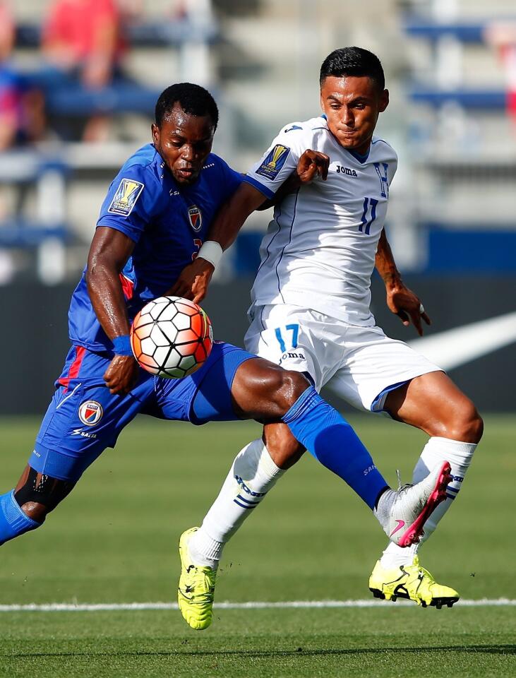 Haiti v Honduras: Group A - 2015 CONCACAF Gold Cup