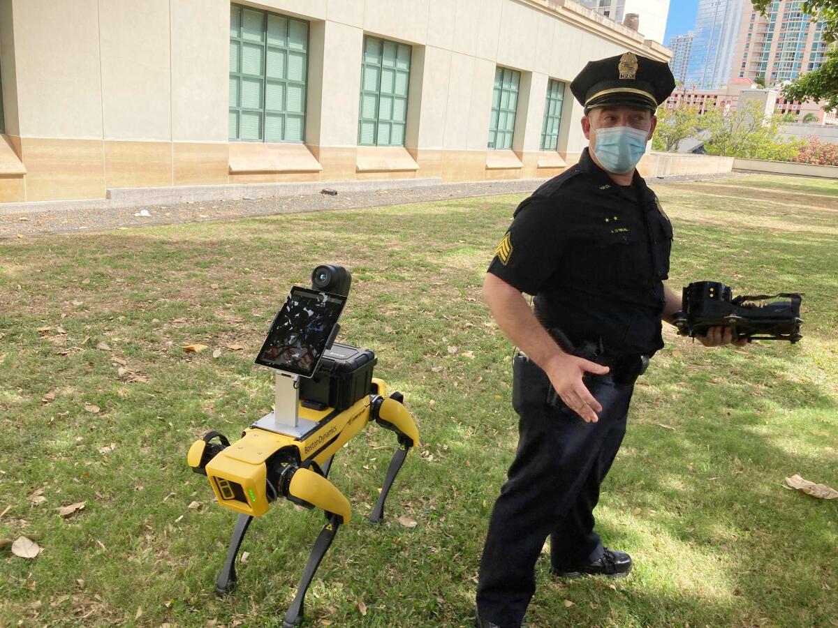 Perros robot de policía: ¿máquinas útiles o deshumanizantes?