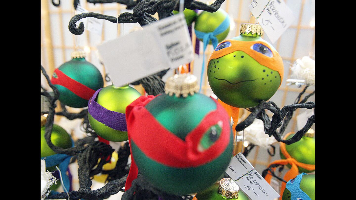 Photo Gallery: Holiday Arts & Crafts Boutique at Creative Arts Center in Burbank