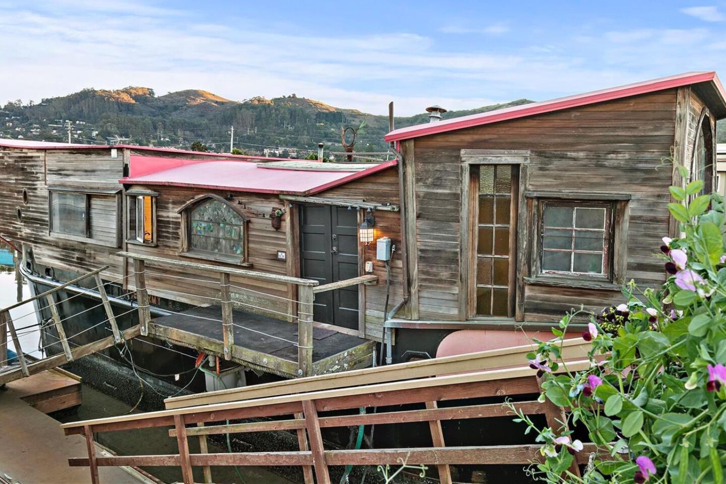 Shel Silverstein's former houseboat