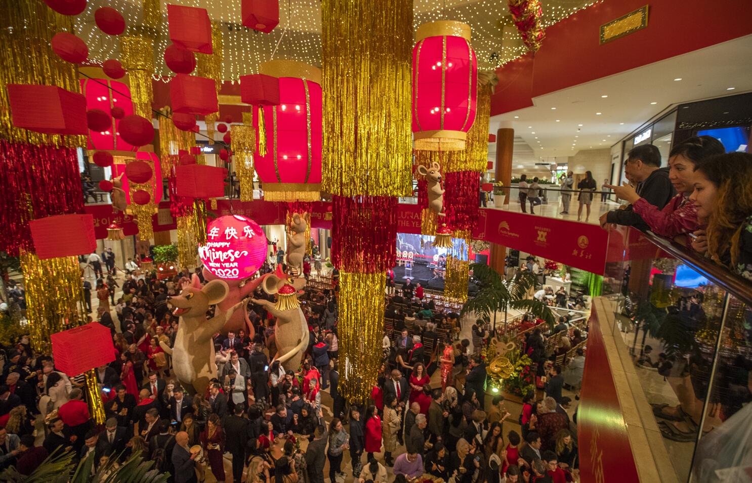 South Coast Plaza Celebrates the Year of the Dog #CNY2018