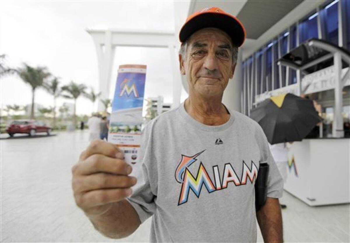 Miami manager Guillen returns to dugout after 5-game suspension