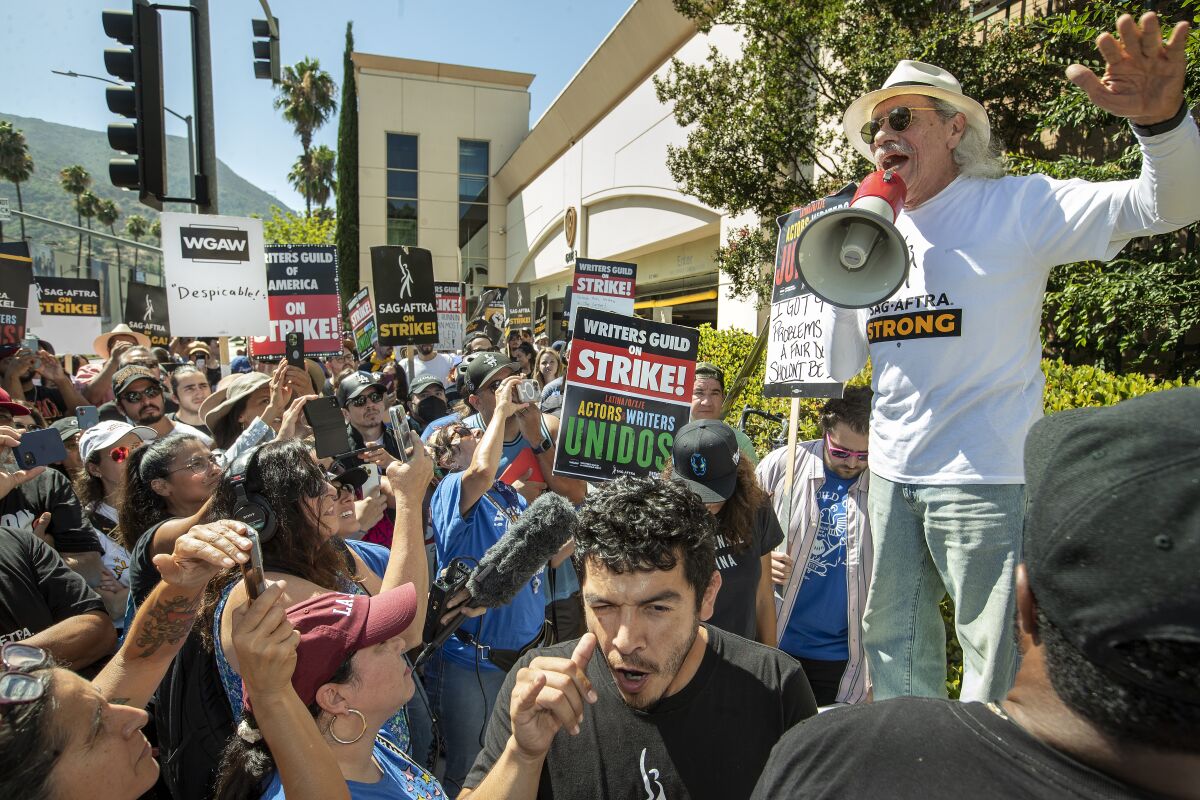 Actor Edward James Olmos addresses members of the Writers Guild/ and SAG-AFTRA.