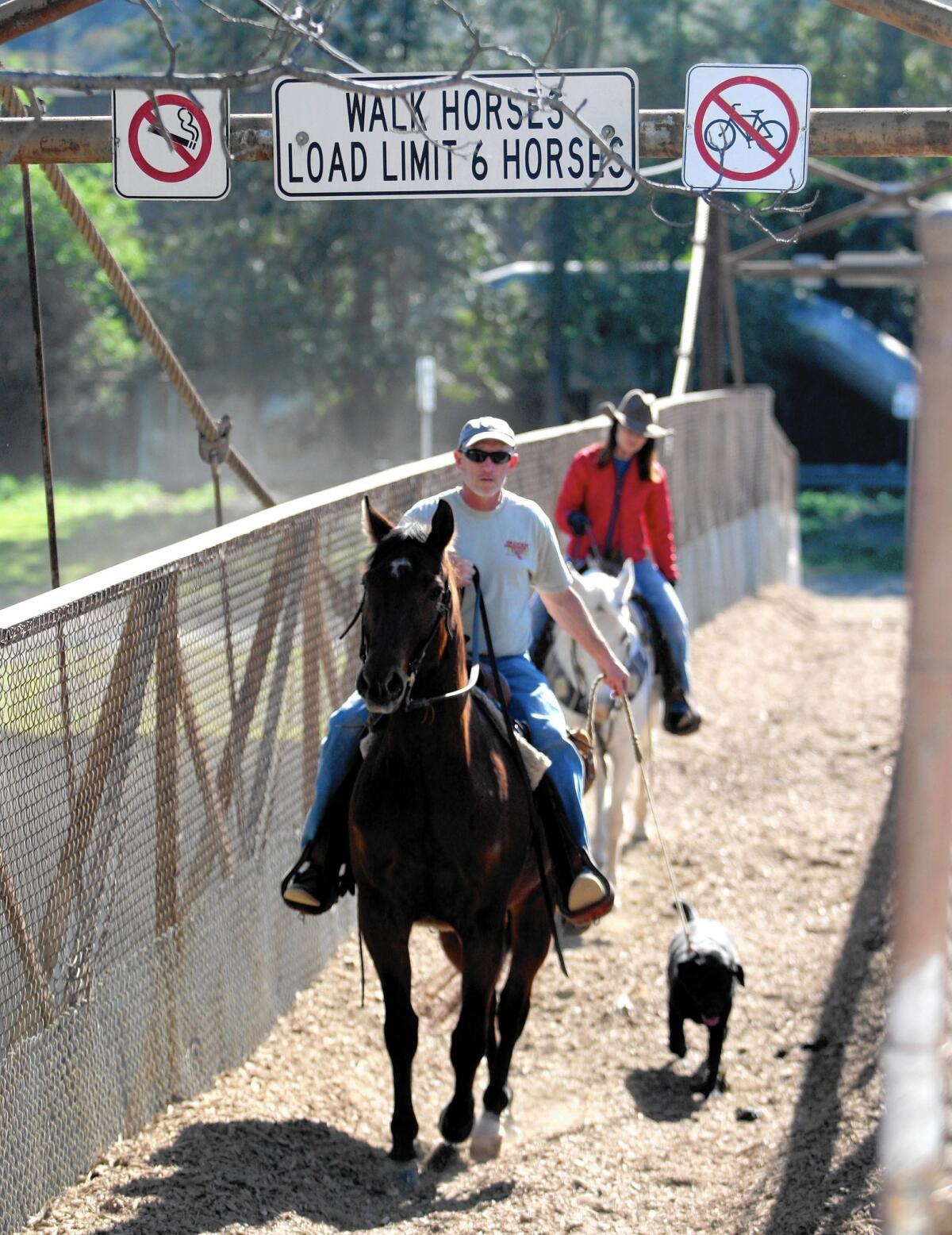 In past several weeks, equestrians have mounted a campaign to lobby the council to ban even the possession of bikes on the bridge, which they say is a “bridge to nowhere” for bike riders.