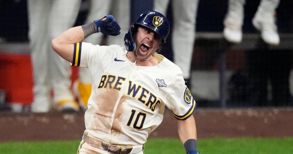 Brewers overcome four-run deficit to beat Rays, take 2-0 lead in World Series
