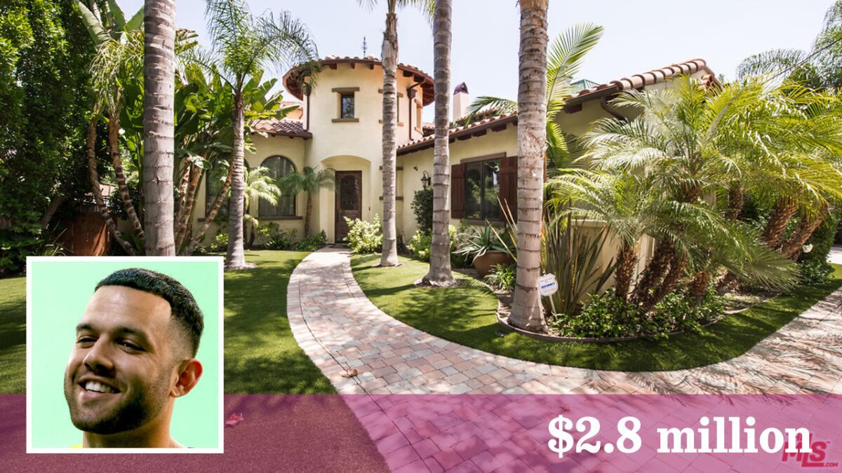 Former Clippers and Lakers player Jordan Farmar has sold his Spanish-style home in Tarzana for $2.8 million.