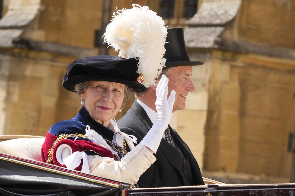 Princess Anne returns to royal duties after concussion - Los Angeles Times