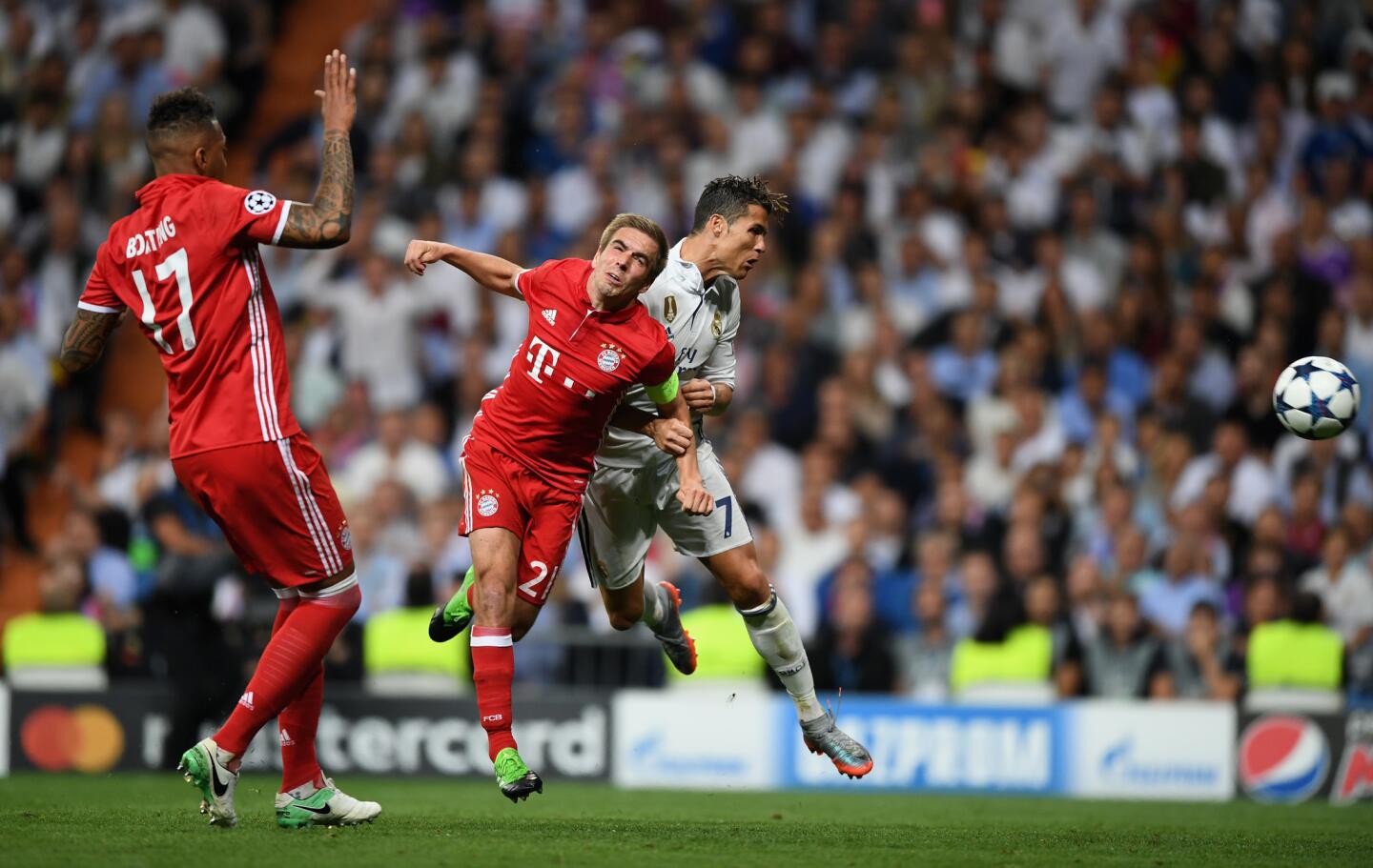 Real Madrid CF v FC Bayern Muenchen - UEFA Champions League Quarter Final: Second Leg