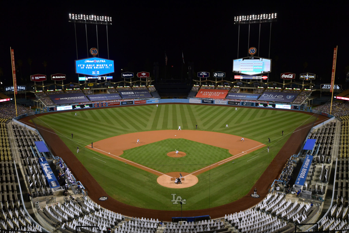 Walker Buehler pitches against the Brewers on Wednesday at Dodger Stadium.