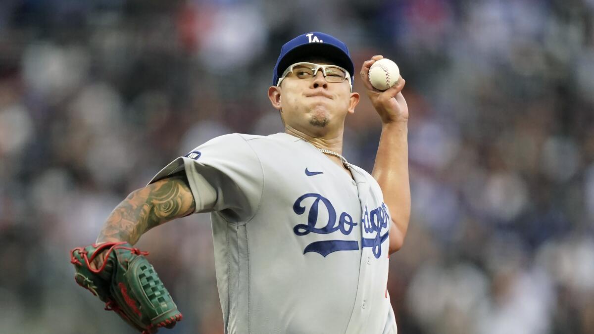 Dodgers got very lucky pulling Julio Urías early vs Giants