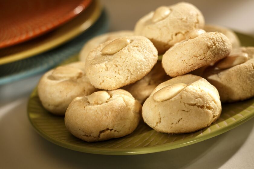 Recipe: Almond macaroons