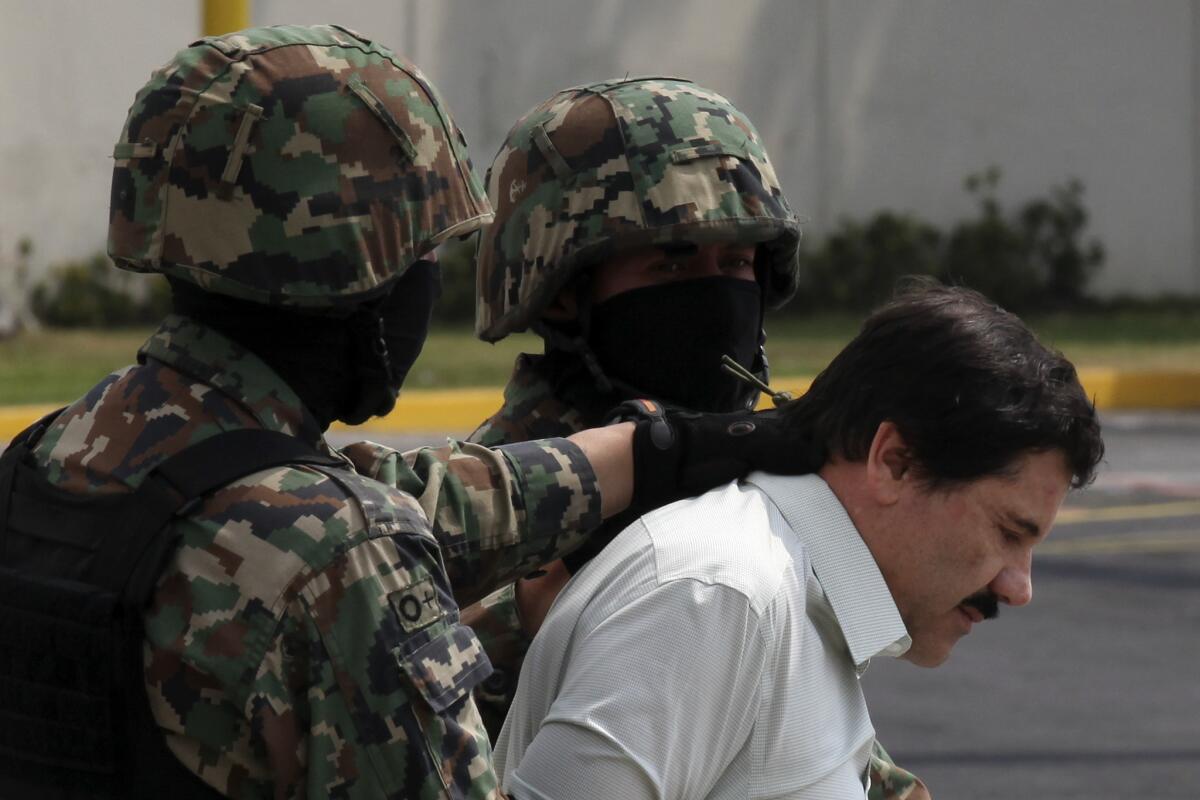 Foto de archivo. Aquí se muestra a “El Chapo” cuando fue capturado en el 2014.