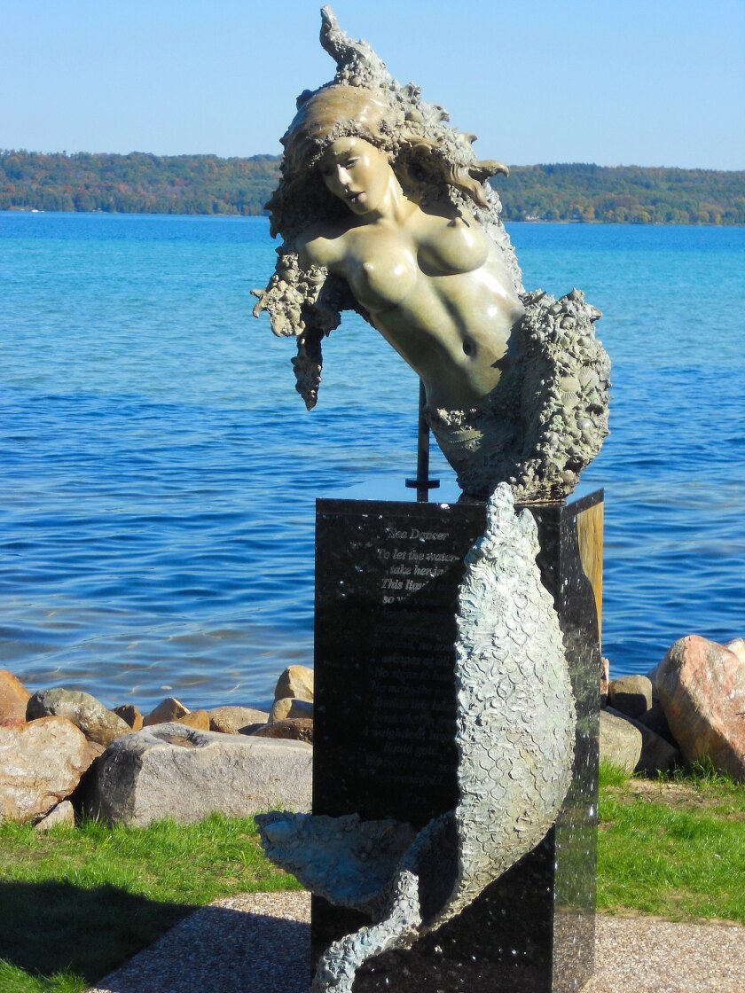 Kira’s “Sea Dancer”