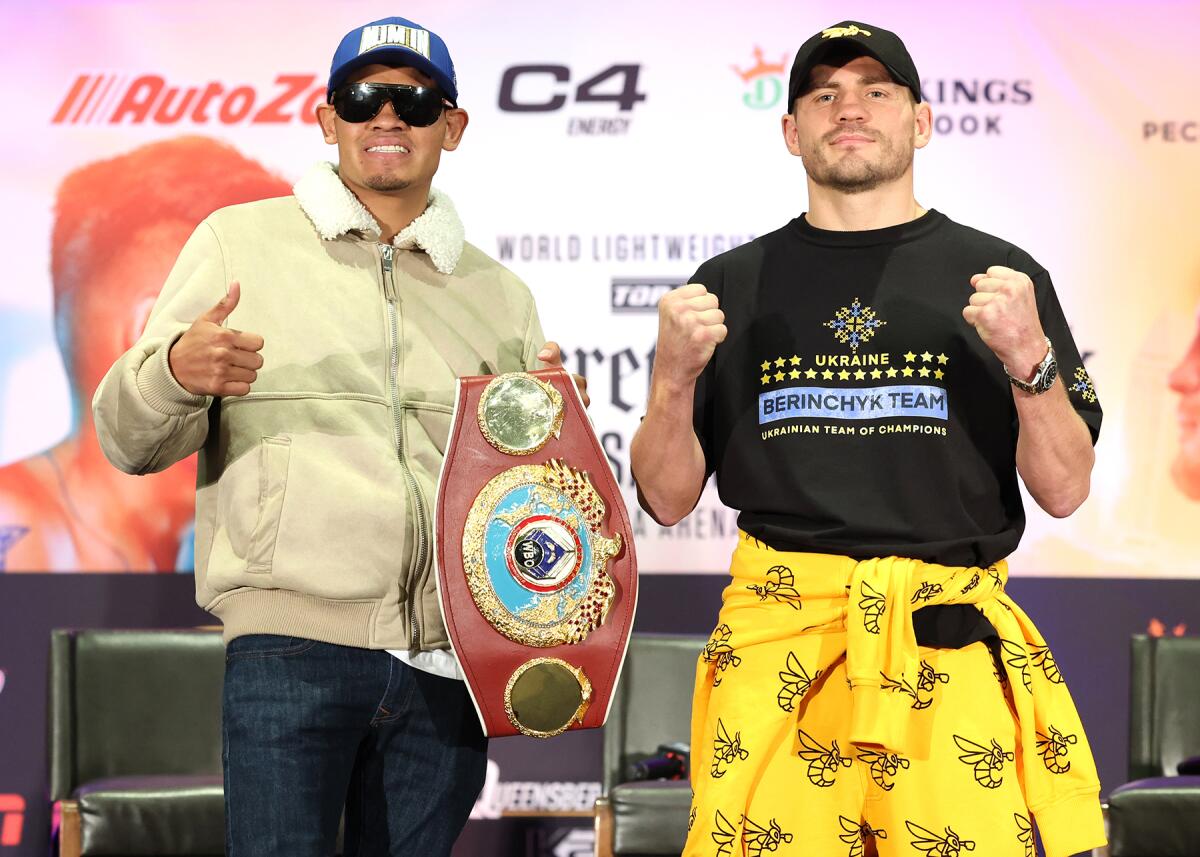 Emanuel Navarrete vs. Denys Berinchyk.