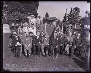 Former Confederate soldiers at Hollywood Forever Cemetery in 1925