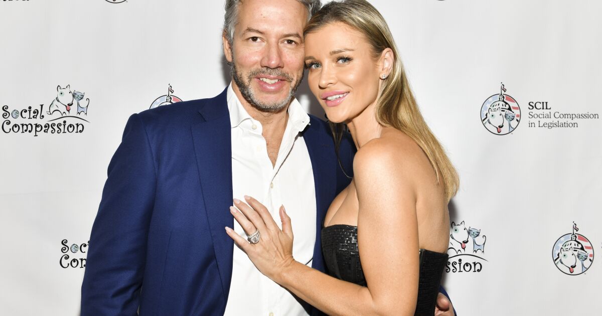 Joanna Krupa’s husband, Douglas Nunes, files for divorce from ‘Real Housewives’ alum