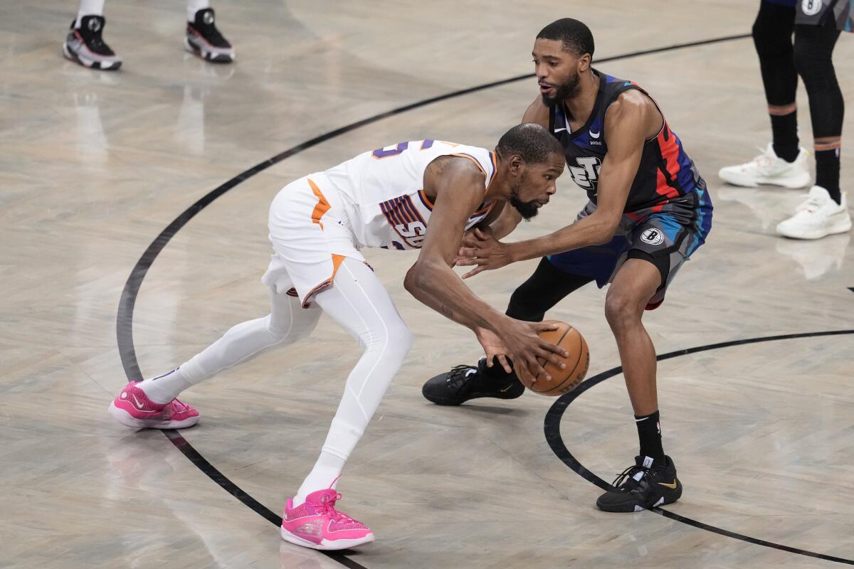 Kevin Durant scores 33 points in Brooklyn return, leads Suns to 136-120  victory over the Nets - The San Diego Union-Tribune
