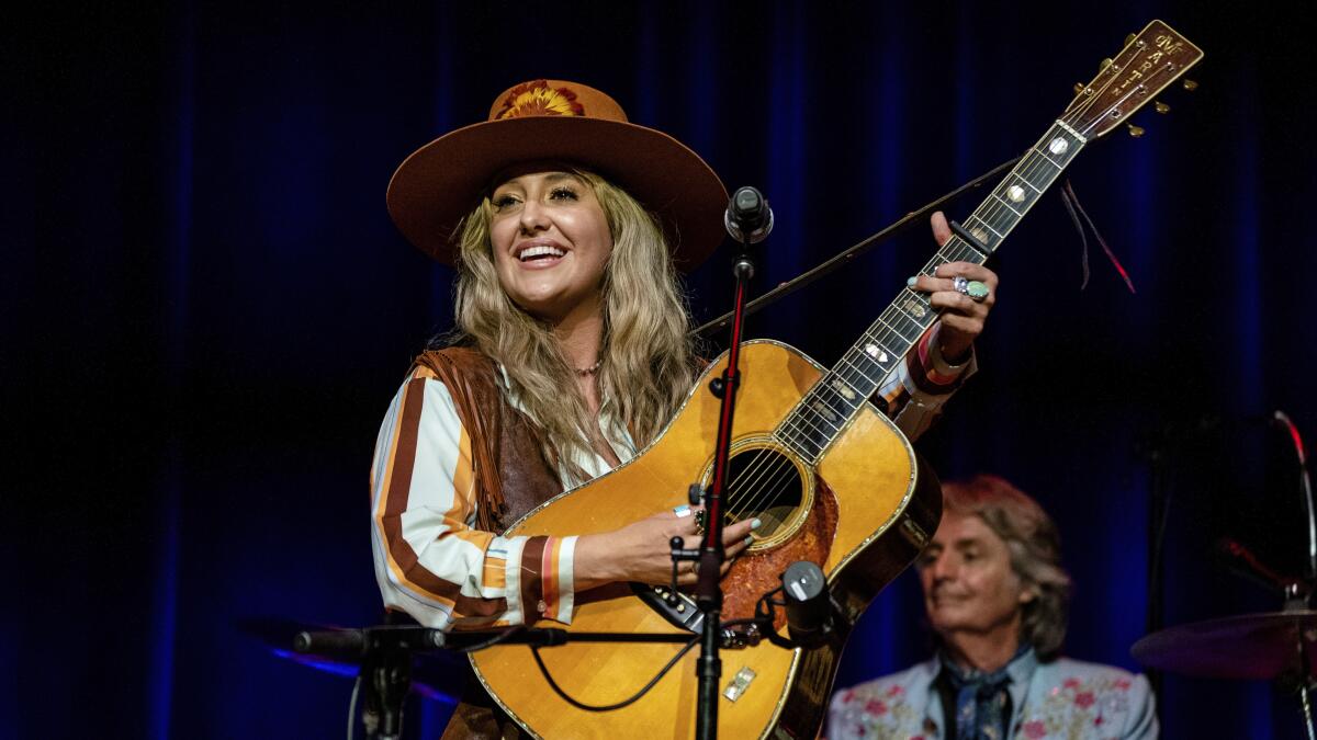 How Lainey Wilson became country music's brightest new star - Los Angeles  Times