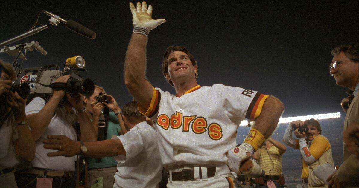 Brown has been part of the Padres' history since expansion