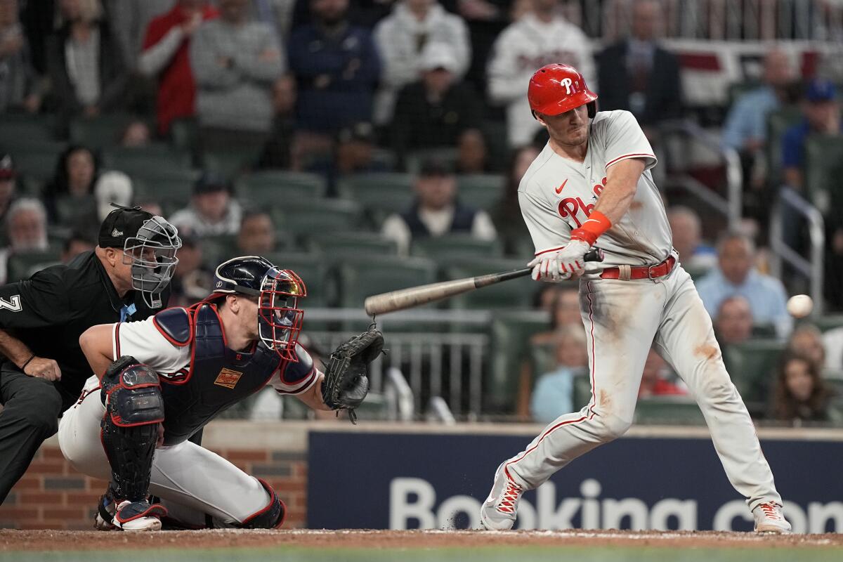 Braves catcher Sean Murphy called for interference that brings home  Phillies run in Game 1 of NLDS