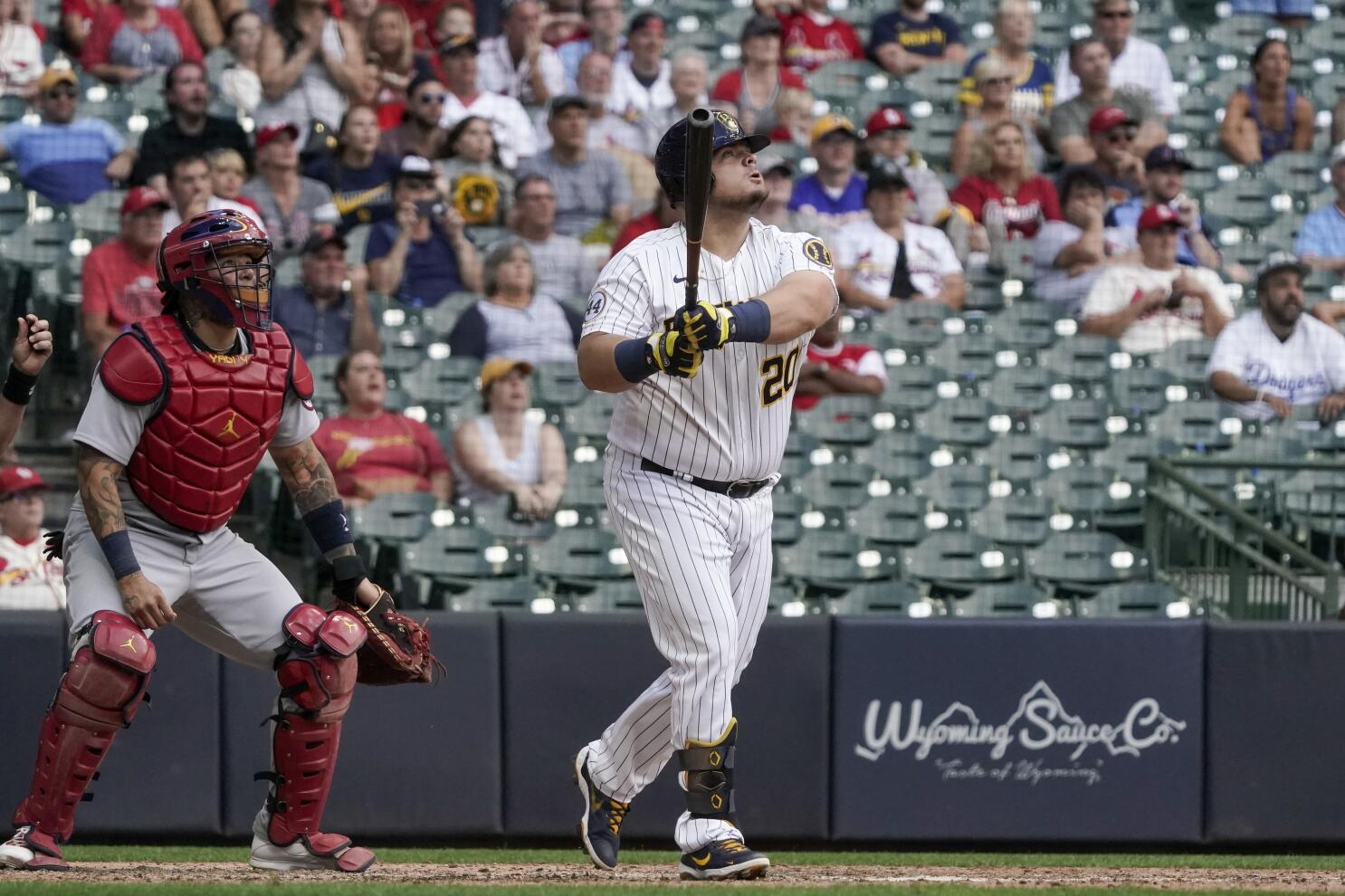 Santana's 3-run homer in the 7th leads Brewers past Rangers in matchup of  division leaders