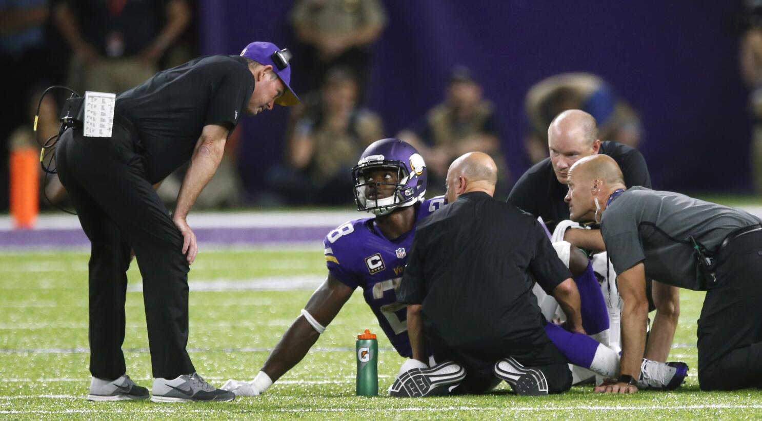Adrian Peterson has not been ruled out for next game, Vikings Coach Mike  Zimmer tells radio show - Los Angeles Times