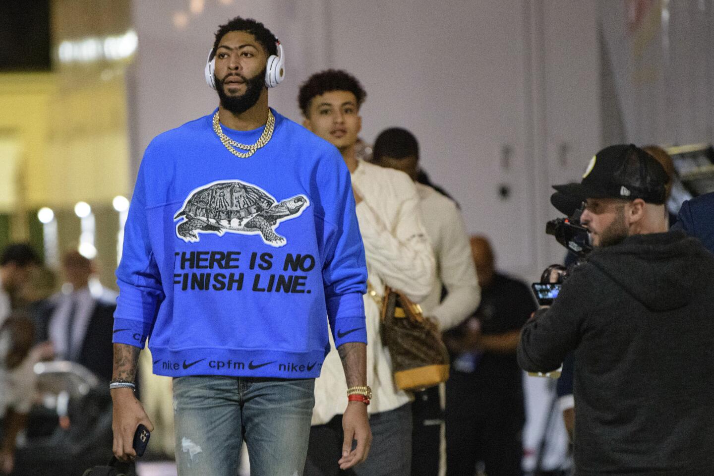Lakers forward Anthony Davis arrives for the a game against the Pelicans on Nov. 27 at Smoothie King Center.