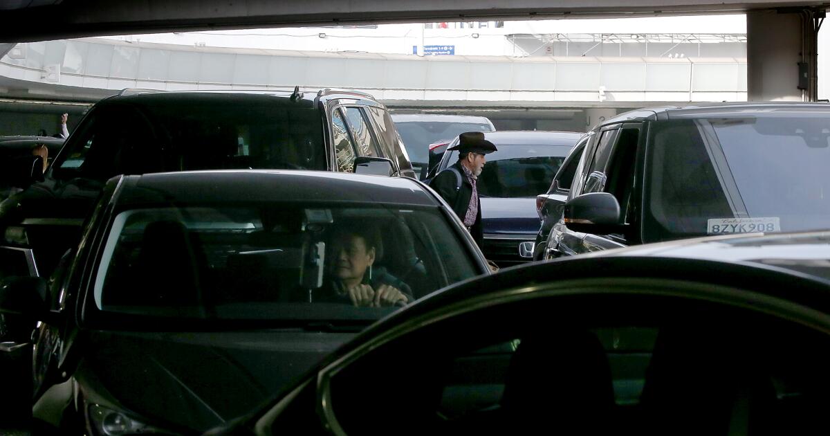 Why visitors round LAX might get so much worse this week